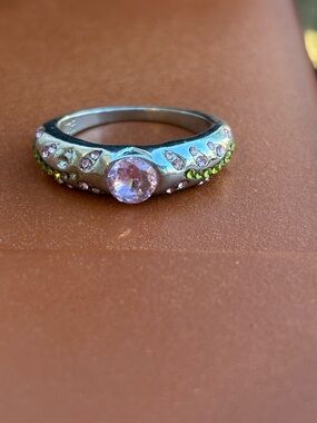 💗💗Size 10 stamped 925. Pink Crystal Accent Silver Ring - Women's Fashion Jewelry